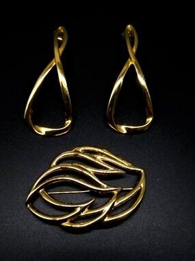 Monet Brooch and Avon  Gold Tone earrings